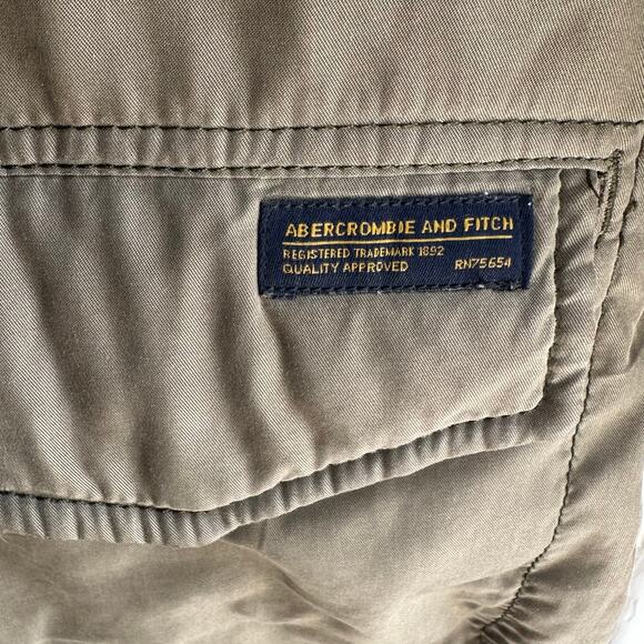 Abercrombie & Fitch Sherpa Military Parka in Olive Green Green - Picture 6 of 8